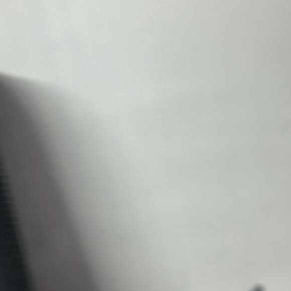 Vera Bradley Pirhouette Twist Lock Black Wristlet LOOK - Picture 6 of 9